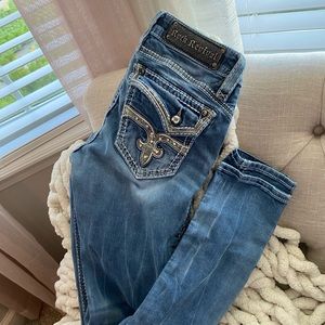 Rock Revival Skinny Jeans